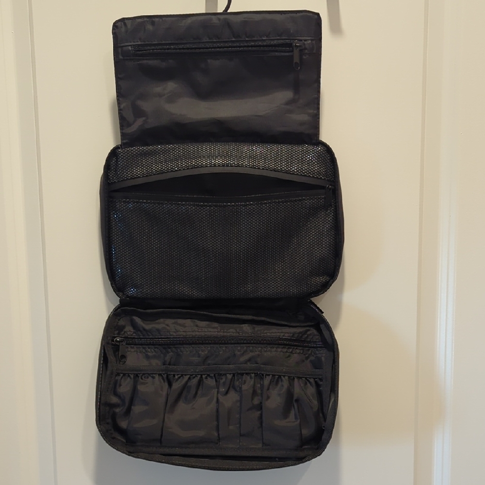 Men’s Black Hanging Travel Toiletry Organizer Bag